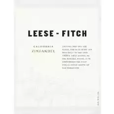 Superbe millésime pour la couleur et la profondeur, le Zinfandel 2013 présente une teinte rubis foncé et des arômes intrigants de prune séchée, de biscuit griffonné ricanant et de tarte aux mûres avec des notes de cannelle et de poivre blanc. La première gorgée enveloppe le palais de saveurs juteuses de fruits noirs et de tanins souples qui offrent une finale persistante. Les gorgées suivantes mettent en valeur la cerise noire, le riche chocolat moka, la noix de coco grillée et les délicieux grains de grenade.Assemblage: 76% Zinfandel, 13% Petite Sirah, 8% Barbera, 2% Syrah, 1% Merlot