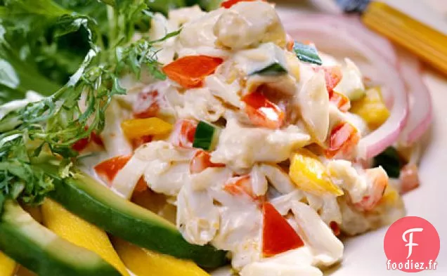 Salade De Chair De Crabe Des Caraïbes Avec Vinaigrette Crémeuse Au Gingembre