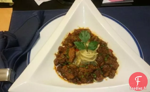 Sauté de Poulet aux Noix de Cajou