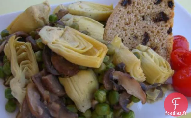 Coeurs d'Artichauts, Petits Pois et Champignons dans une Sauce au Citron