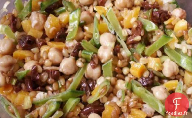 Salade De Baies De Blé Aux Abricots Secs