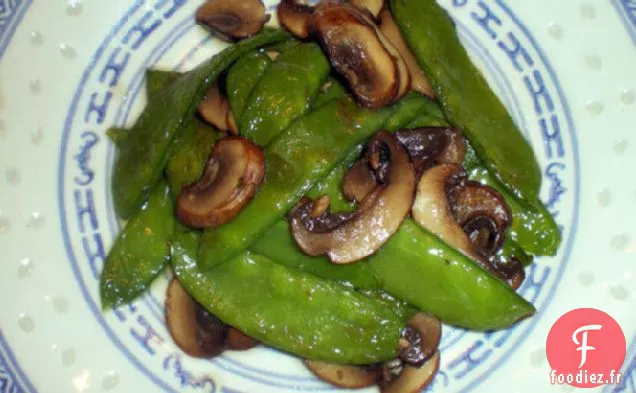 Gousses de Pois aux Champignons Frais