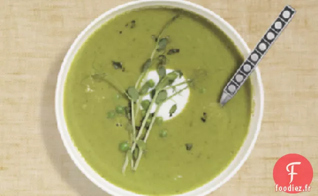 Soupe aux Pois Verts à l'Estragon et aux Pousses de Pois