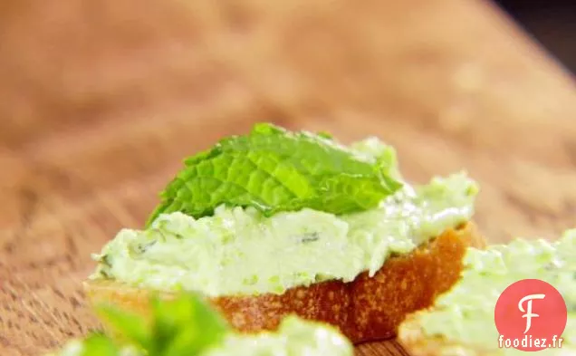Crostini à la Purée de Pois Frappés