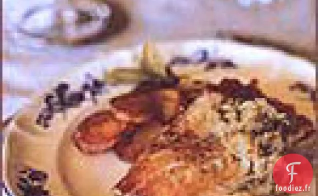 Bar Rôti aux Pommes de Terre, Oignons et Fenouil