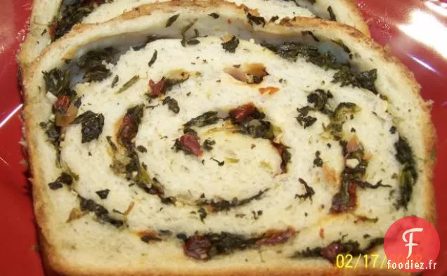 Enchiladas aux Épinards et Champignons Avec Sauce À la Crème de Coriandre