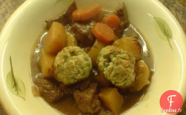 Boeuf au Ragoût de Bière Avec Des Boulettes