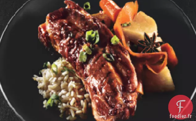 Côtes de Porc Braisées au Soja avec Carottes et Navets