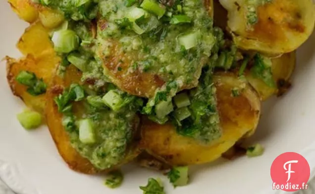 Salade De Pommes De Terre Croustillante À La Sauce Chimichurri