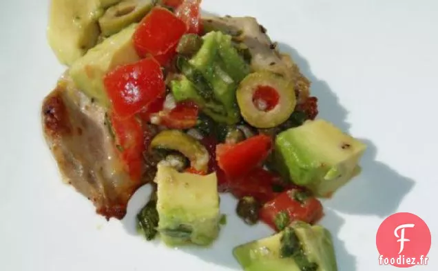 Poitrines De Poulet Méditerranéennes À La Tapenade D'Avocat