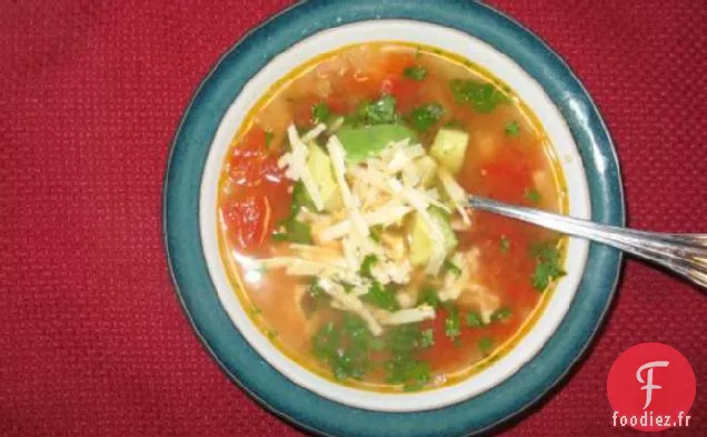 Soupe de Poulet à la Tortilla Mexicaine