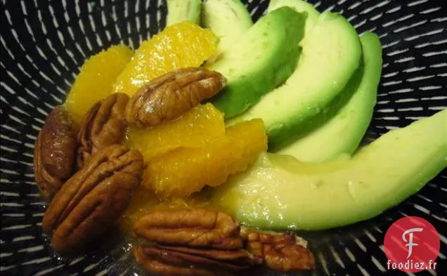 Soupe d'Avocat Réfrigérée Au Gingembre et au Citron Vert