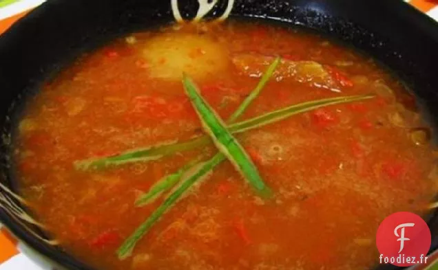 Soupe de Tomates Rôties, de Poivrons et d'Oignons Rouges