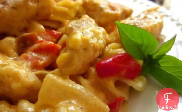 Pâtes au Poulet et Sauce au Poivre et au Fromage