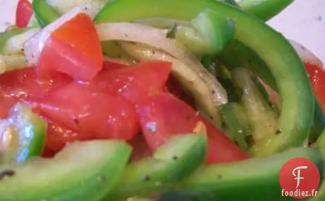 Rôti De Bœuf Avec Salsa Au Concombre Et Au Maïs