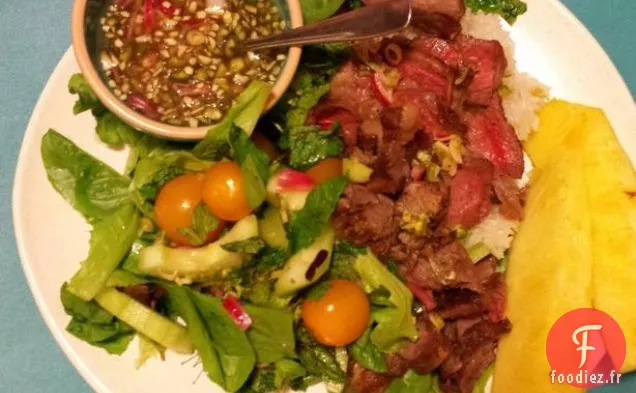 Salade de Cris de Tigre (une salade de Bœuf Thaï Épicée)