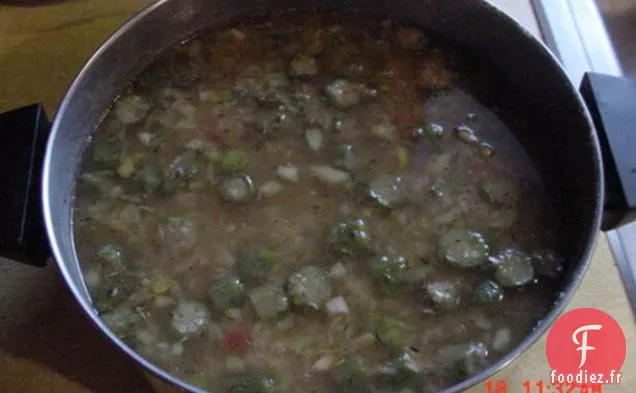 Poitrines De Poulet Noircies Au Concombre Mariné (Faible En Glucides)