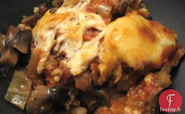 Aubergines Cuites au Four Avec Portabelles et Sauce Tomate (Végétarienne)