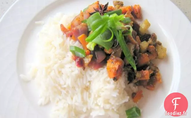 Soupe Aux Haricots Blancs Aux Aubergines Thaïes Méditerranéennes