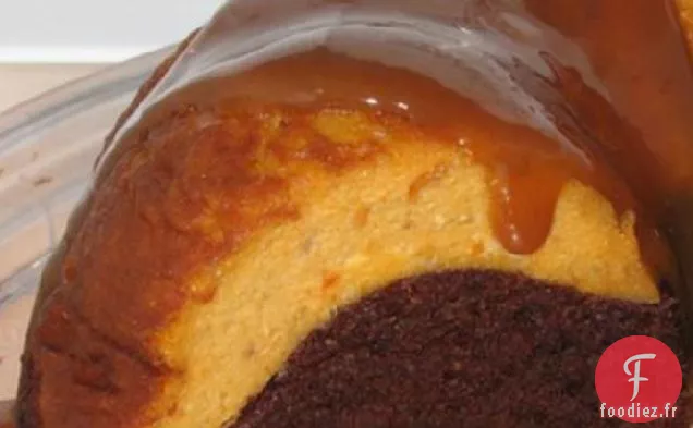 Gâteau au Fromage À la Citrouille Garni de Bundt Au Chocolat W. Dulce De Leche