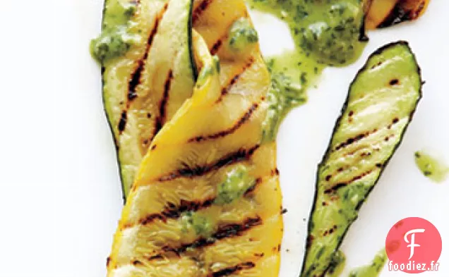 Courgettes Grillées avec Vinaigrette au Babeurre et au Basilic