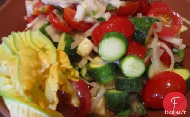 Mélange de Courgettes et de Fromage à la Tomate