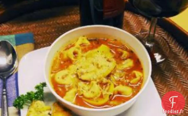 Soupe Saine aux Tomates et aux Tortellinis