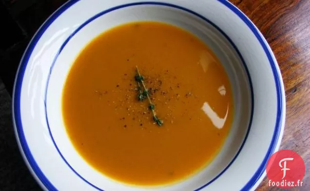 Soupe à la Courge Musquée et aux Pommes