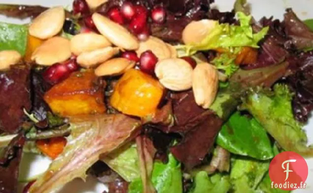 Salade de Courge Musquée Rôtie, Amandes Marcona et Grenade