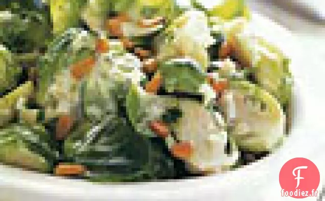 Choux de Bruxelles à la Marjolaine et aux Pignons de Pin