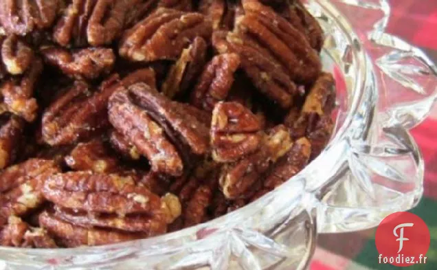 Pacanes Confites Sucrées et Épicées - Avec un coup de pied