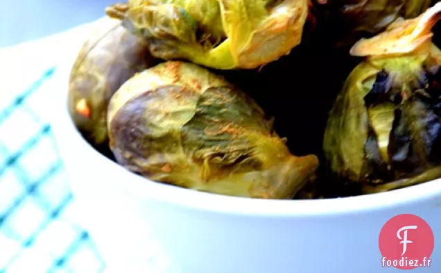 Choux De Bruxelles Rôtis À L'Agave Avec Glaçage Végétalien À La Noix De Cajou