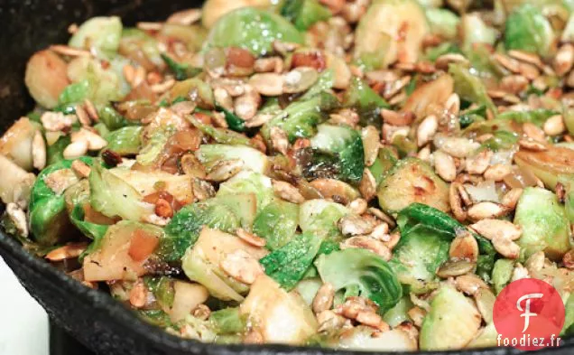 Choux De Bruxelles Rôtis À La Poêle Avec Pépites Confites Et Vin De Cidre