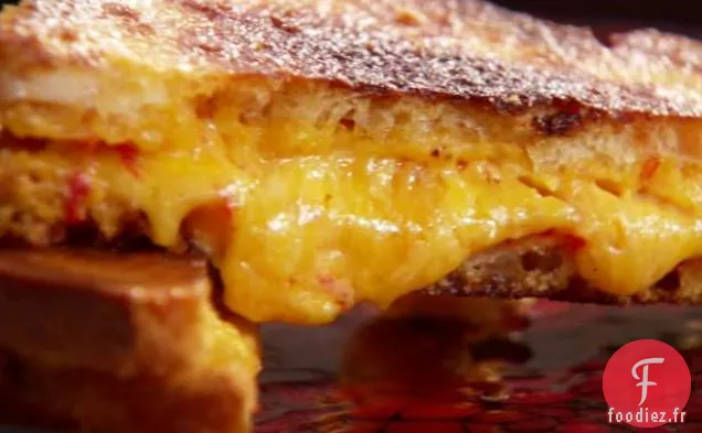 Sandwich au Fromage au Piment Grillé