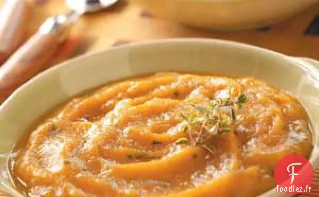 Soupe à l'Ail Rôti et à la Patate Douce