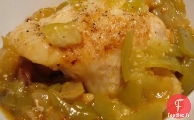Entomado De Pollo (Tomatillos et Poulet)