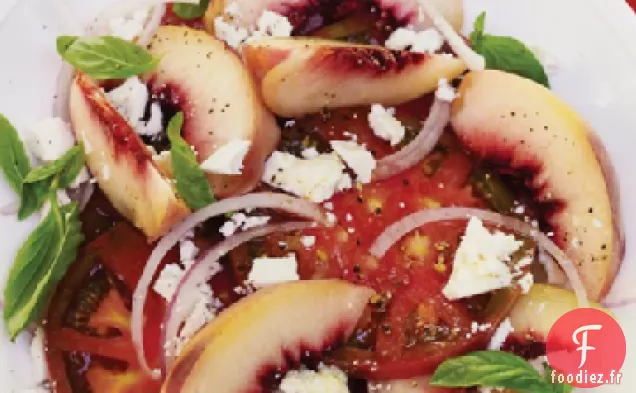 Salade de Tomates Anciennes, Pêche Blanche et Salata à la Ricotta