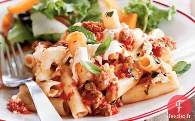 Pâtes cuites au four avec Saucisse, Tomates et Fromage