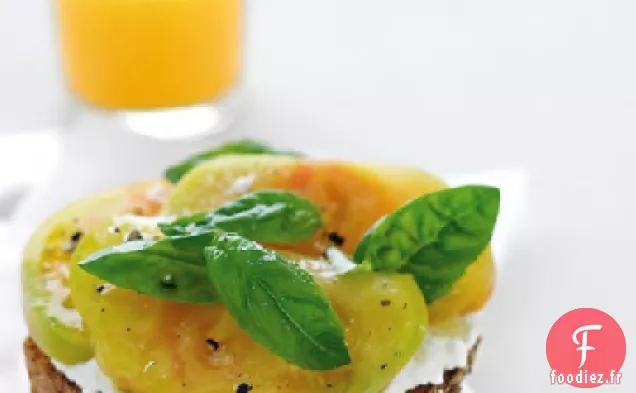 Toast à la Ricotta et aux Tomates