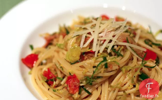 Spaghetti À La Pancetta Et Choux De Bruxelles