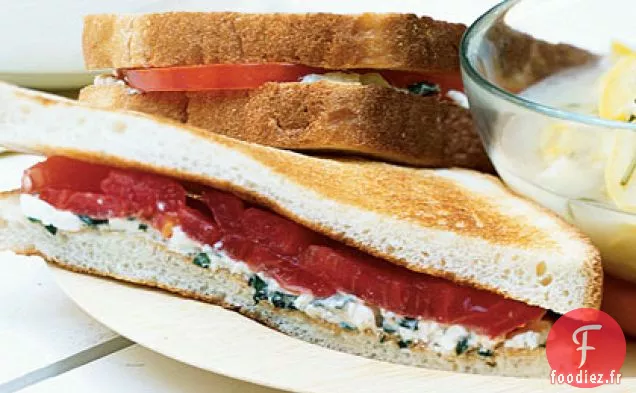 Sandwichs Féta-Basilic