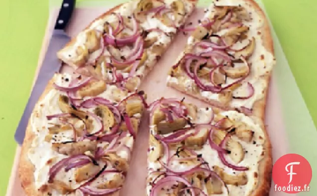 Pizza à la Ricotta, aux Artichauts et aux Oignons