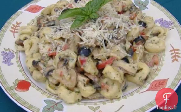 Tortellini au Pesto et au Fromage Alfredo Avec Poulet Grillé