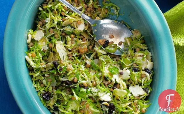 Chou de Bruxelles et Salade de Baies de Blé avec Vinaigrette au Paprika Fumé