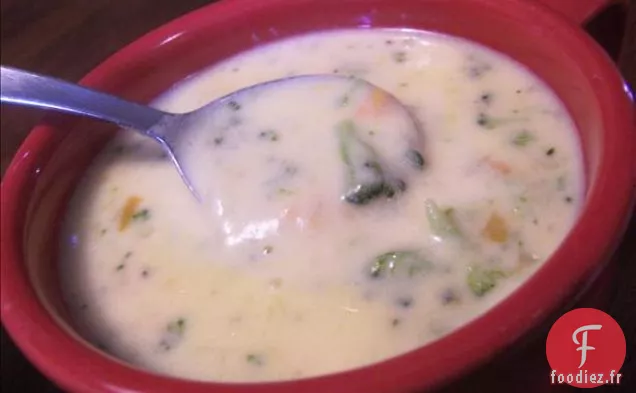 Soupe Canadienne au Brocoli Et au Fromage