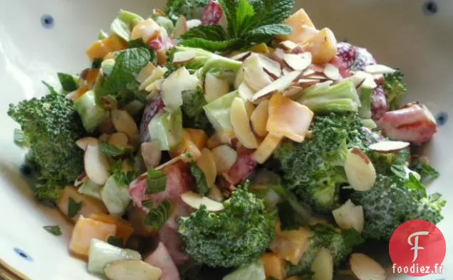 Salade De Brocoli Et Chou-Fleur Aux Épices Africaines