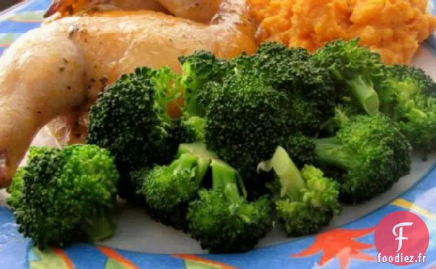 Brocoli Cuit à la Vapeur Simple