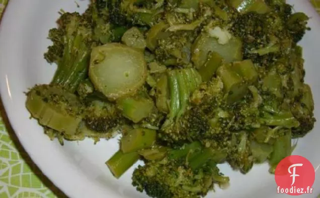 Brocoli Cuit à la Vapeur À l'Italienne