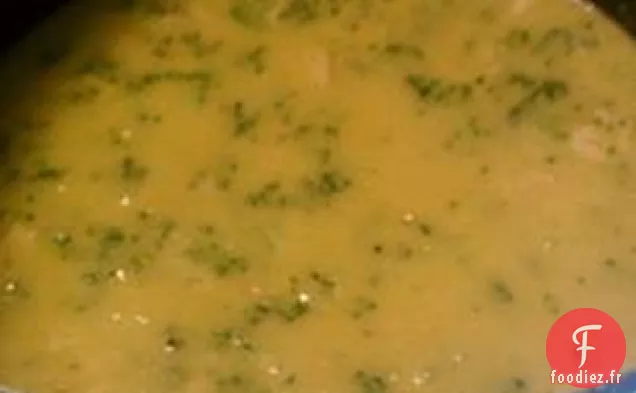 Soupe au Fromage, au Brocoli et au Poulet