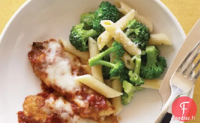 Poulet au Parmesan avec Penne et Brocoli